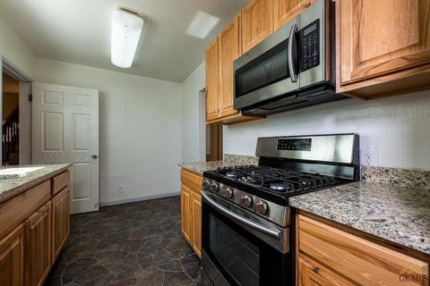 128 Lexington Ave, Taft, CA 93268 photo 10