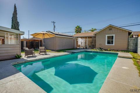 207 E Lucard St, Taft, CA 93268 photo 32