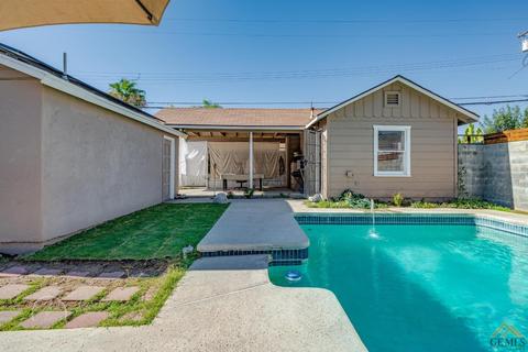 207 E Lucard St, Taft, CA 93268 photo 34
