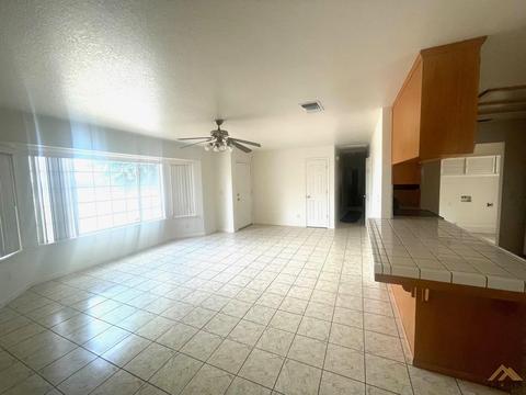 11689 9th Ave, Hanford, CA 93230 photo 8