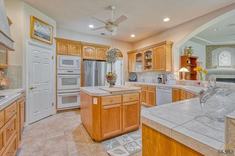 3101 Clappington Rd, Bakersfield, CA 93311 photo 3