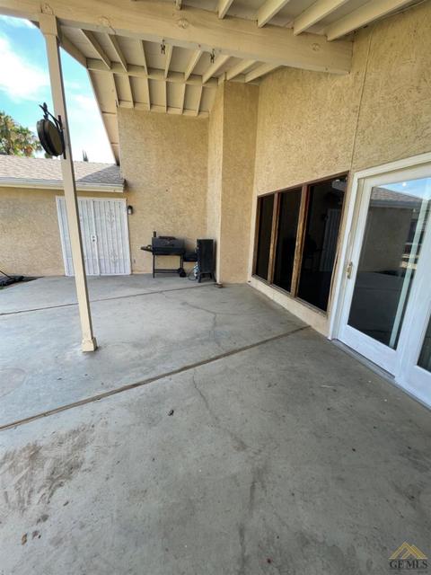 325 Pine Dr, Taft, CA 93268 photo 34