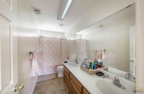 492 Ryan Dr, Shafter, CA 93263 photo 7