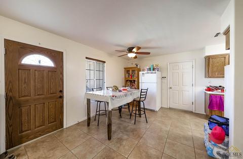 492 Ryan Dr, Shafter, CA 93263 photo 15