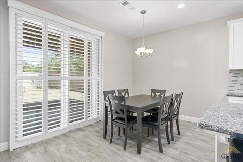 4204 Spring Tree Ln, Bakersfield, CA 93314 photo 17