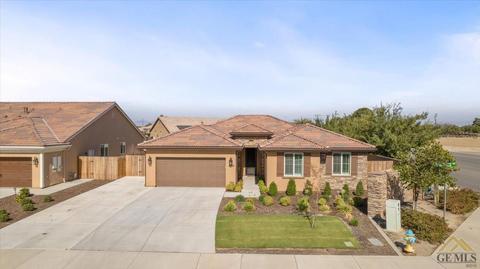 4204 Spring Tree Ln, Bakersfield, CA 93314 photo 2