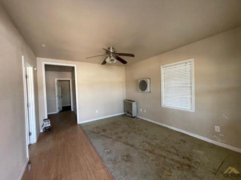 416 Pierce St, Taft, CA 93268 photo 5
