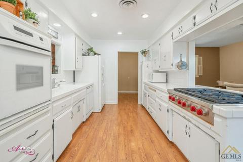 2807 Harmony Dr, Bakersfield, CA 93306 photo 7
