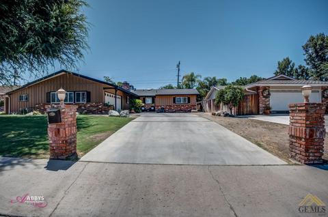 2807 Harmony Dr, Bakersfield, CA 93306 photo 3