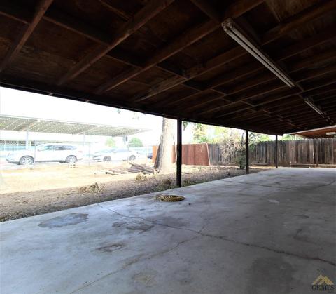 10304 Stobaugh St, Lamont, CA 93241 photo 18