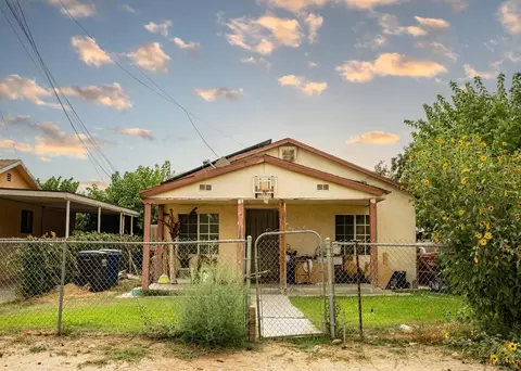 11608 Lowe St, Lamont, CA 93241 photo 1