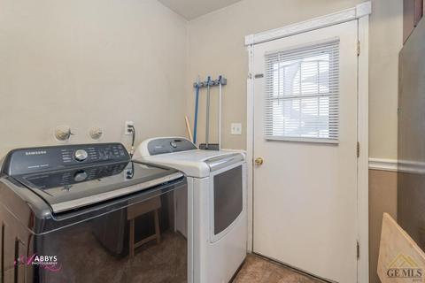 2300 Echo Ave, Bakersfield, CA 93304 photo 16