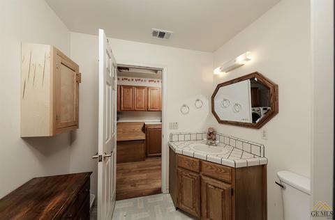 21801 Old Town Rd, Tehachapi, CA 93561 photo 14