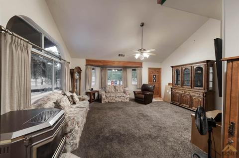 21801 Old Town Rd, Tehachapi, CA 93561 photo 8