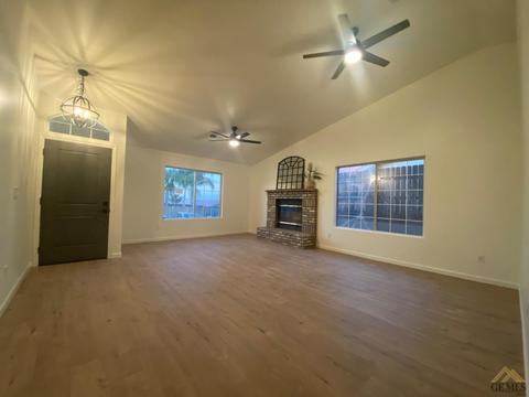 812 Mallory Ct, Taft, CA 93268 photo 4