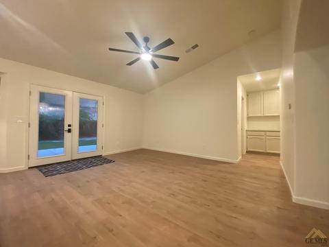 812 Mallory Ct, Taft, CA 93268 photo 11