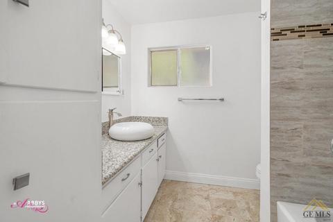 910 2nd St, Taft, CA 93268 photo 7