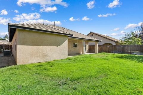 415 Grace Ct, Shafter, CA 93263 photo 22
