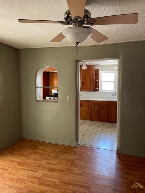 302 Polk St, Taft, CA 93268 photo 21