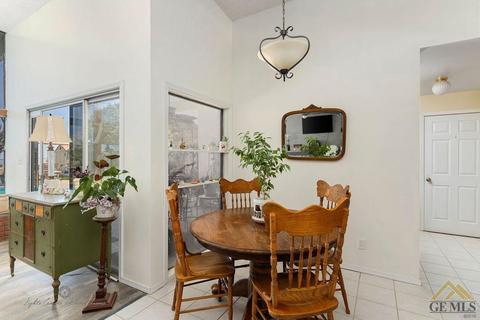 606 Washington Ave, Taft, CA 93268 photo 10