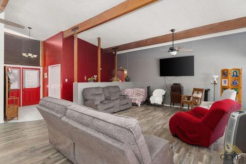 606 Washington Ave, Taft, CA 93268 photo 9