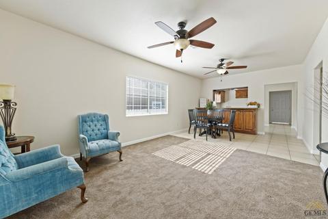 709 Lucard St, Taft, CA 93268 photo 8