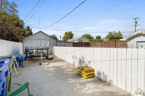 709 Lucard St, Taft, CA 93268 photo 24