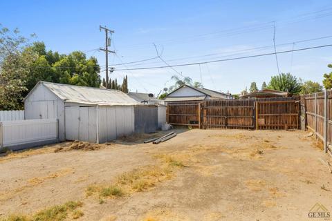 709 Lucard St, Taft, CA 93268 photo 26