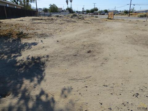 305 Naylor Ave, Taft, CA 93268 photo 1