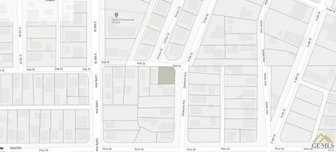 221 Oak St, Taft, CA 93268 photo 3