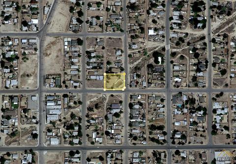 231 Naylor Ave, Taft, CA 93268 photo 3