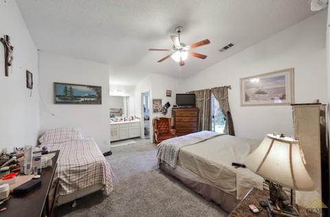 578 Wiedmann Ave, Shafter, CA 93263 photo 15
