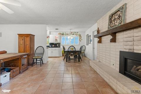 202 Robin Way, Taft, CA 93268 photo 12