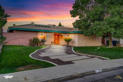 202 Robin Way, Taft, CA 93268 photo 2