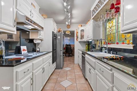 202 Robin Way, Taft, CA 93268 photo 18