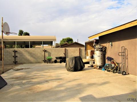 801 Heath Rd, Bakersfield, CA 93314 photo 15