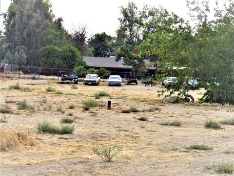 801 Heath Rd, Bakersfield, CA 93314 photo 17