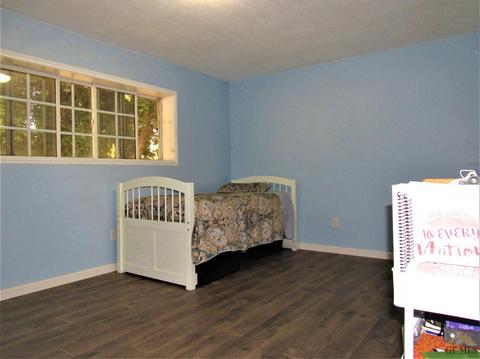 801 Heath Rd, Bakersfield, CA 93314 photo 12