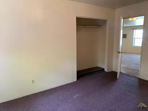 220 Fillmore St, Taft, CA 93268 photo 15
