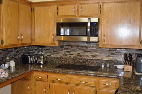 315 Bree Dr, Shafter, CA 93263 photo 7