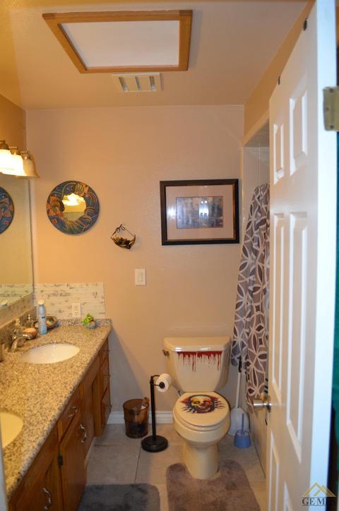 315 Bree Dr, Shafter, CA 93263 photo 12