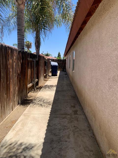 503 Flathead River Ct, Bakersfield, CA 93312 photo 18
