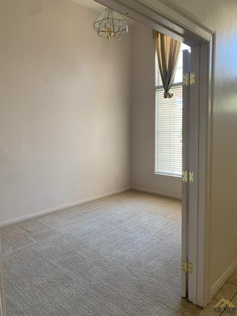 503 Flathead River Ct, Bakersfield, CA 93312 photo 6