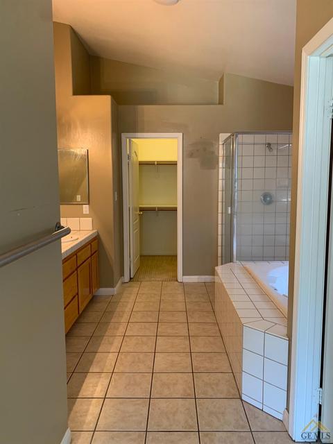 503 Flathead River Ct, Bakersfield, CA 93312 photo 11