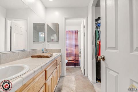 22401 Bogie St, Tehachapi, CA 93561 photo 12