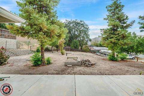 22401 Bogie St, Tehachapi, CA 93561 photo 17