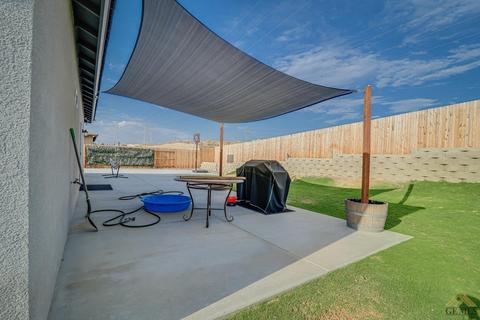 3609 Balvicar Dr, Bakersfield, CA 93306 photo 17