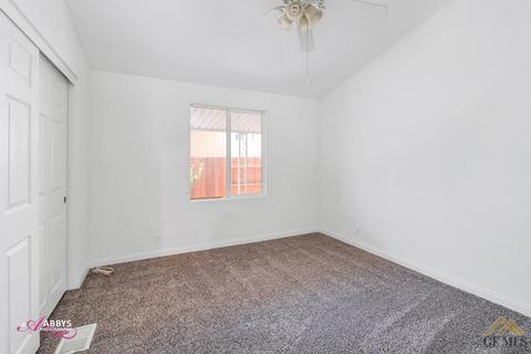 704 45th St, Bakersfield, CA 93301 photo 21