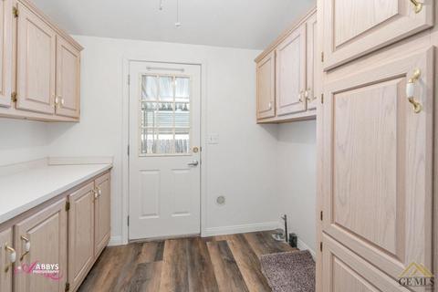 704 45th St, Bakersfield, CA 93301 photo 23
