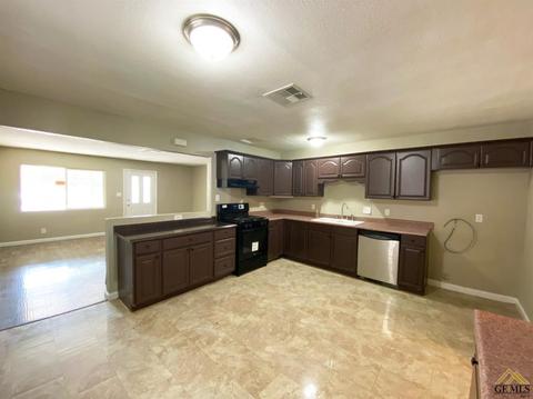 8404 Palm Ave, Lamont, CA 93241 photo 8